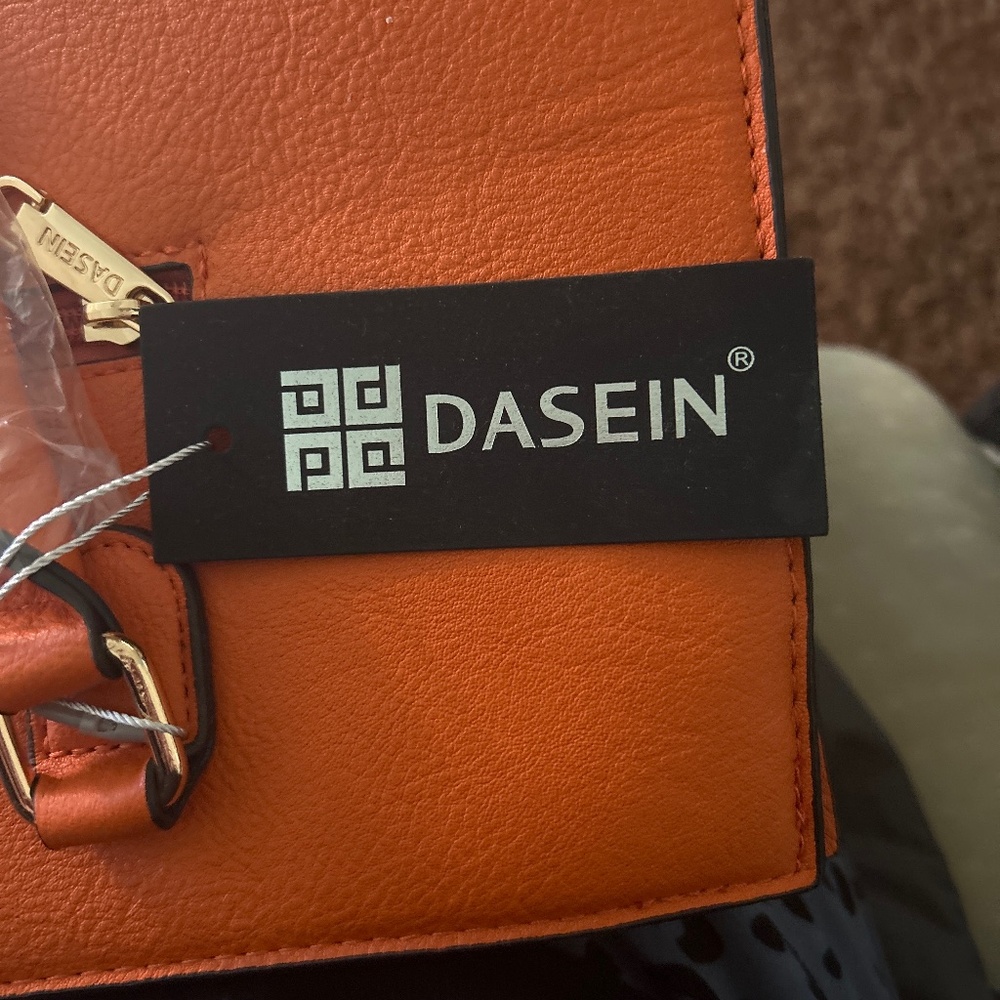 Purse, color, burnt orange